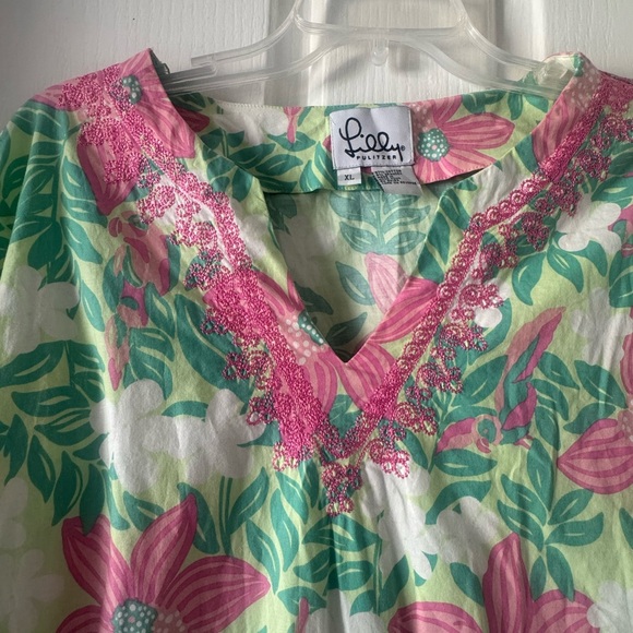 LILLY PULITZER Pink and Green Floral Nighttime Caftan Sample - Picture 6 of 10